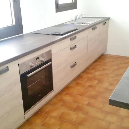 With 3 Bedrooms In Bonifacio With Wonderful Sea View Terrace And Wifi 3 Km From The Beach Appartement *