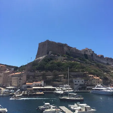 With 3 Bedrooms In Bonifacio With Wonderful Sea View Terrace And Wifi 3 Km From The Beach