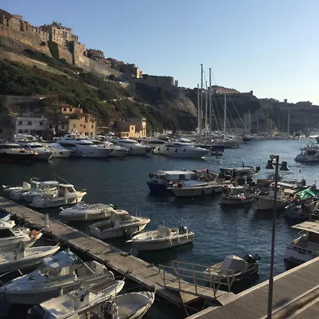 Appartement With 3 Bedrooms In Bonifacio With Wonderful Sea View Terrace And Wifi 3 Km From The Beach Bonifacio (Corsica)